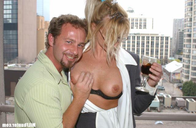 Начальница возбудилась и поимела подчиненного 13 фотография