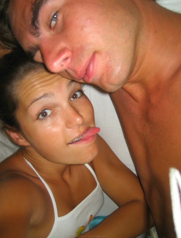 Кристина на море может многое себе позволить 13 фотография